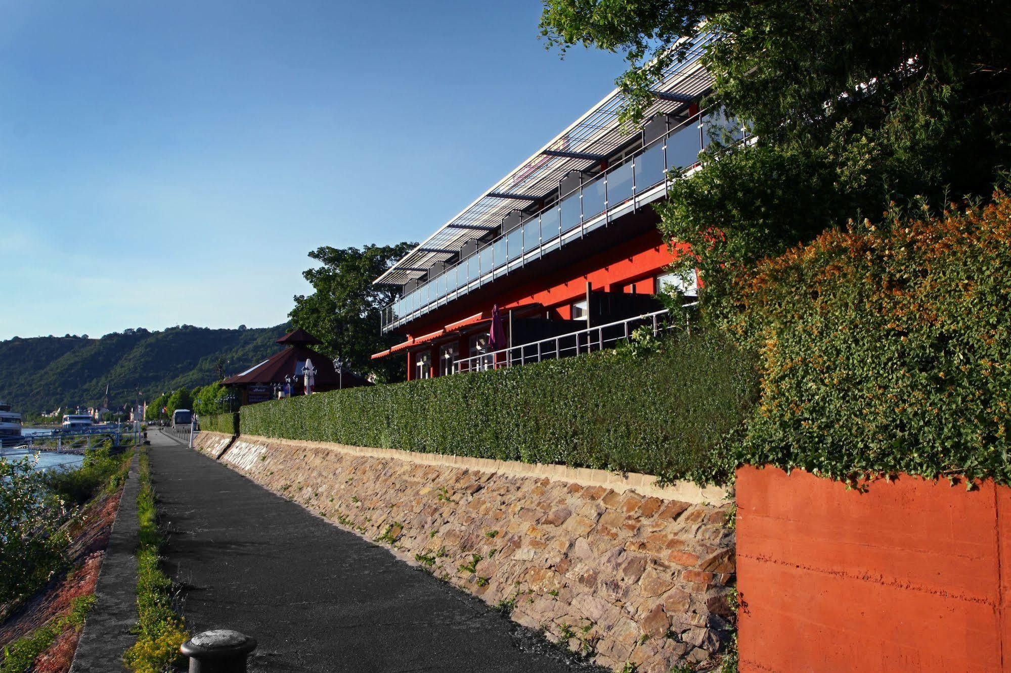 Hotel Rheinkoenig Kamp-Bornhofen Exterior photo